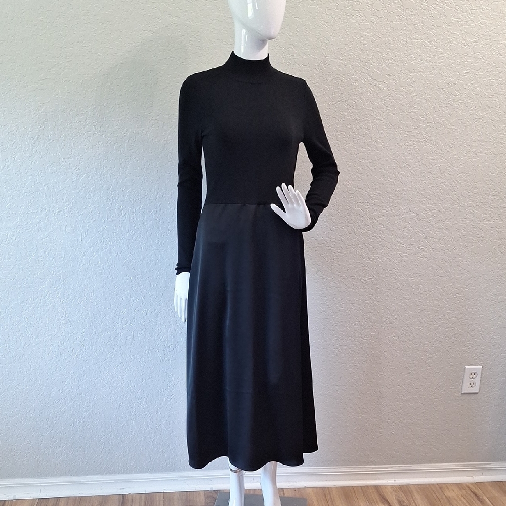 Ann Taylor Black Long Sleeve Mock Neck Sheath Dress